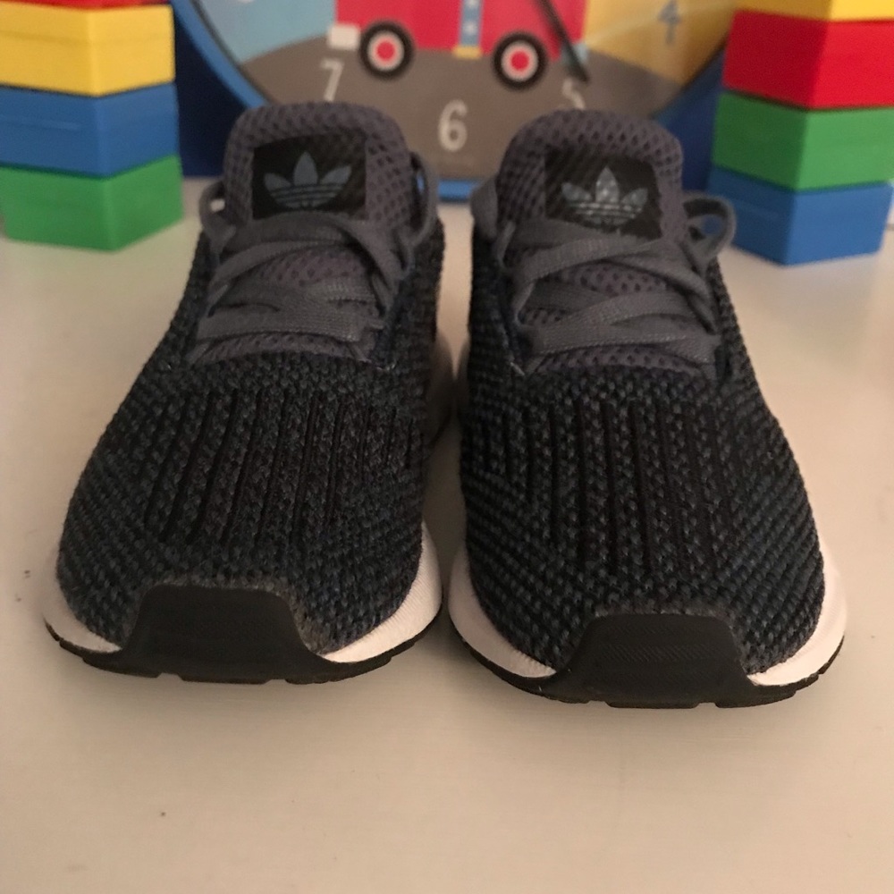 Addidas Swift (toddlers)